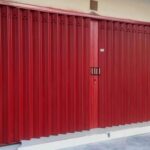 Pintu Harmonika Double Track: Lebih Stabil dan Aman