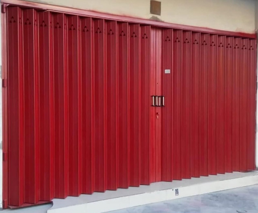 Pintu Harmonika Double Track: Lebih Stabil dan Aman