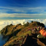 Paket Trekking Rinjani untuk Keluarga dan Group Besar
