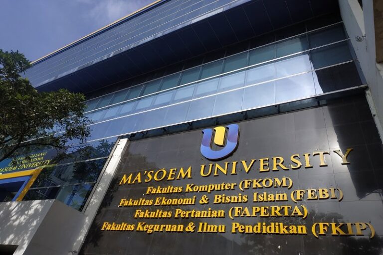 Kuliah Sistem Informasi di Bandung Hanya 5,5 Juta per Semester di Universitas Ma’soem – Peluang Karier Digital Masa Depan